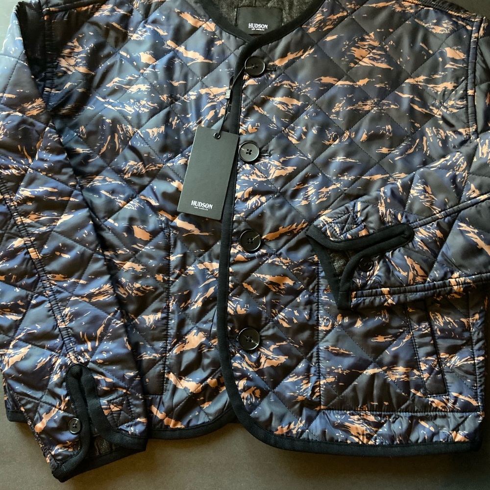 Never worn jackets - Picture 3 of 3